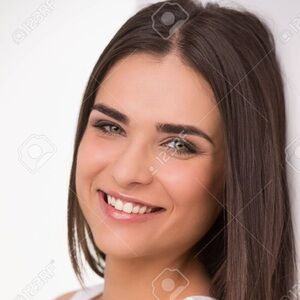 Meet your Posher, Dayise